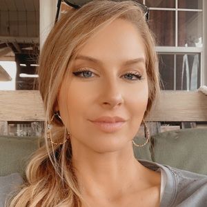 Meet your Posher, Bridget